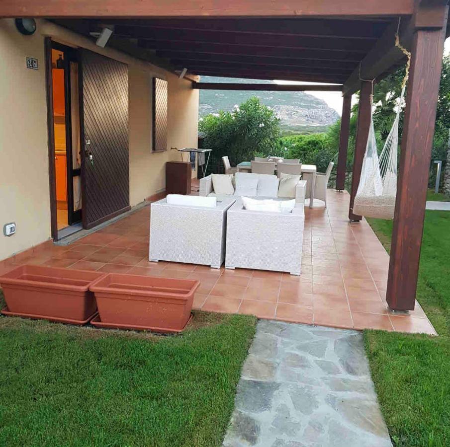 Appartamento A 200Mt Da "La Pelosa" Stintino Exterior foto